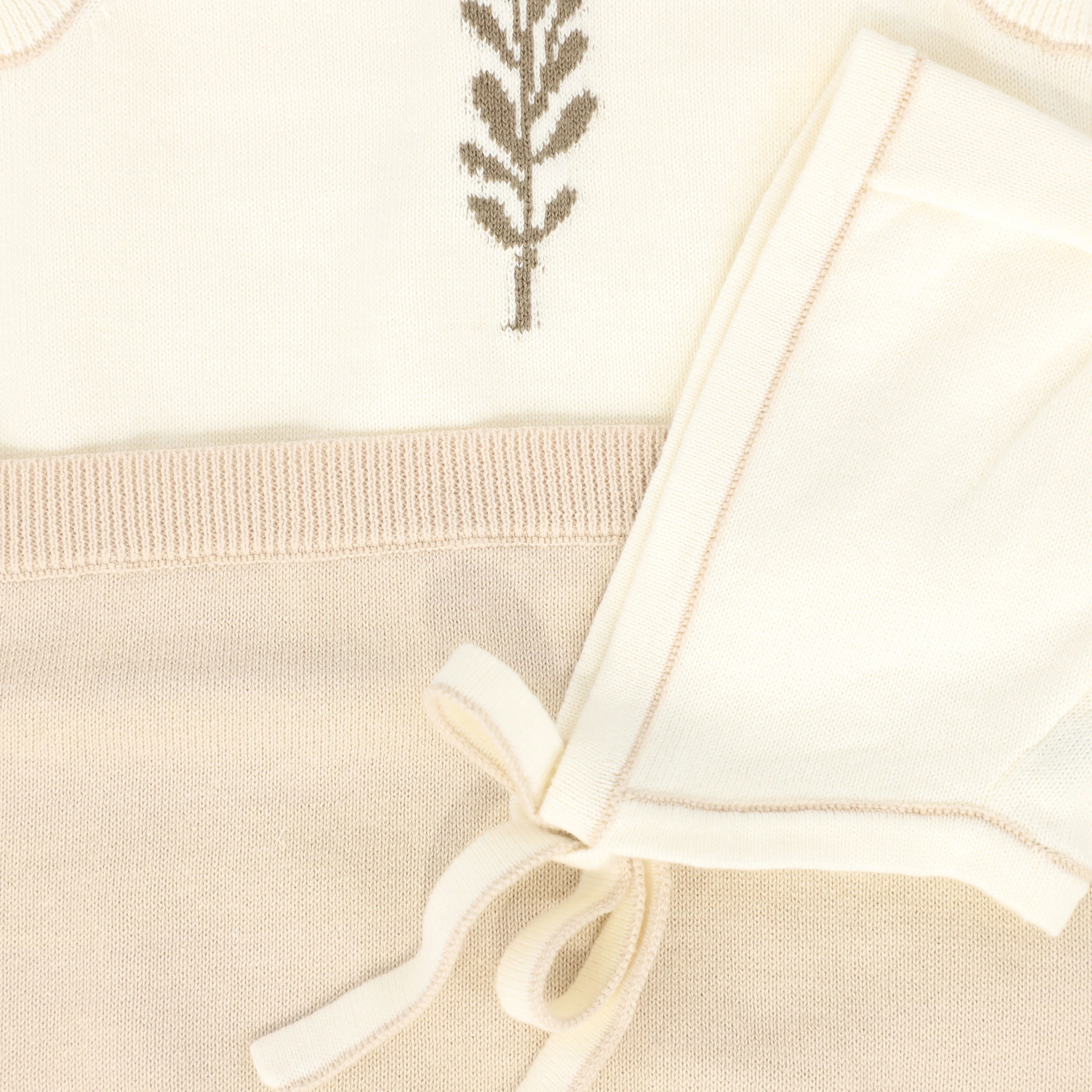BACE COLLECTION TAN LEAF PATCH KNIT ROMPER [FINAL SALE] - Image 3