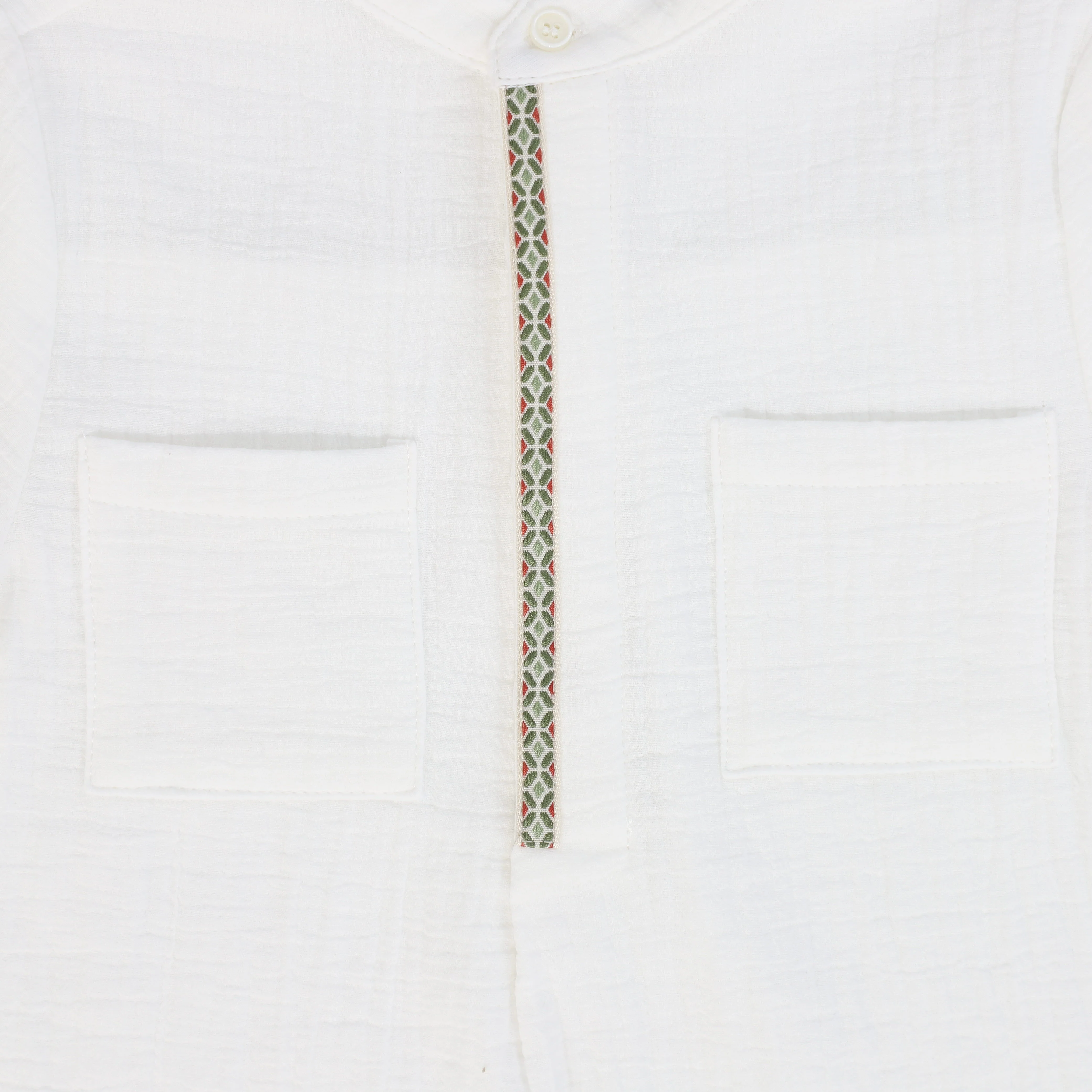 BACE COLLECTION WHITE SHORT SLEEVE POCKET BLOUSE [FINAL SALE] - Image 3