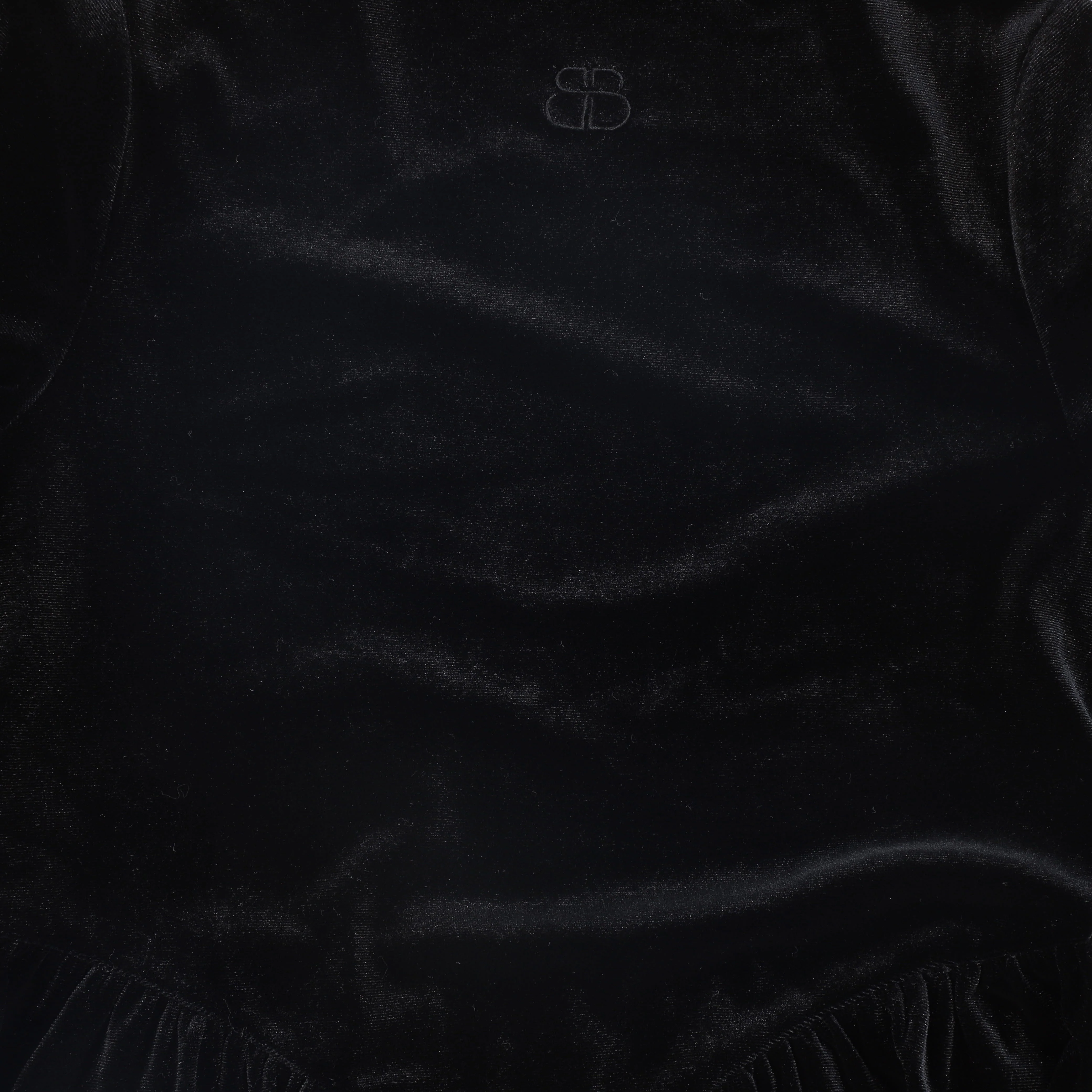 BAMBOO BLACK VELOUR V PLEAT MAXI DRESS [FINAL SALE] - Image 2