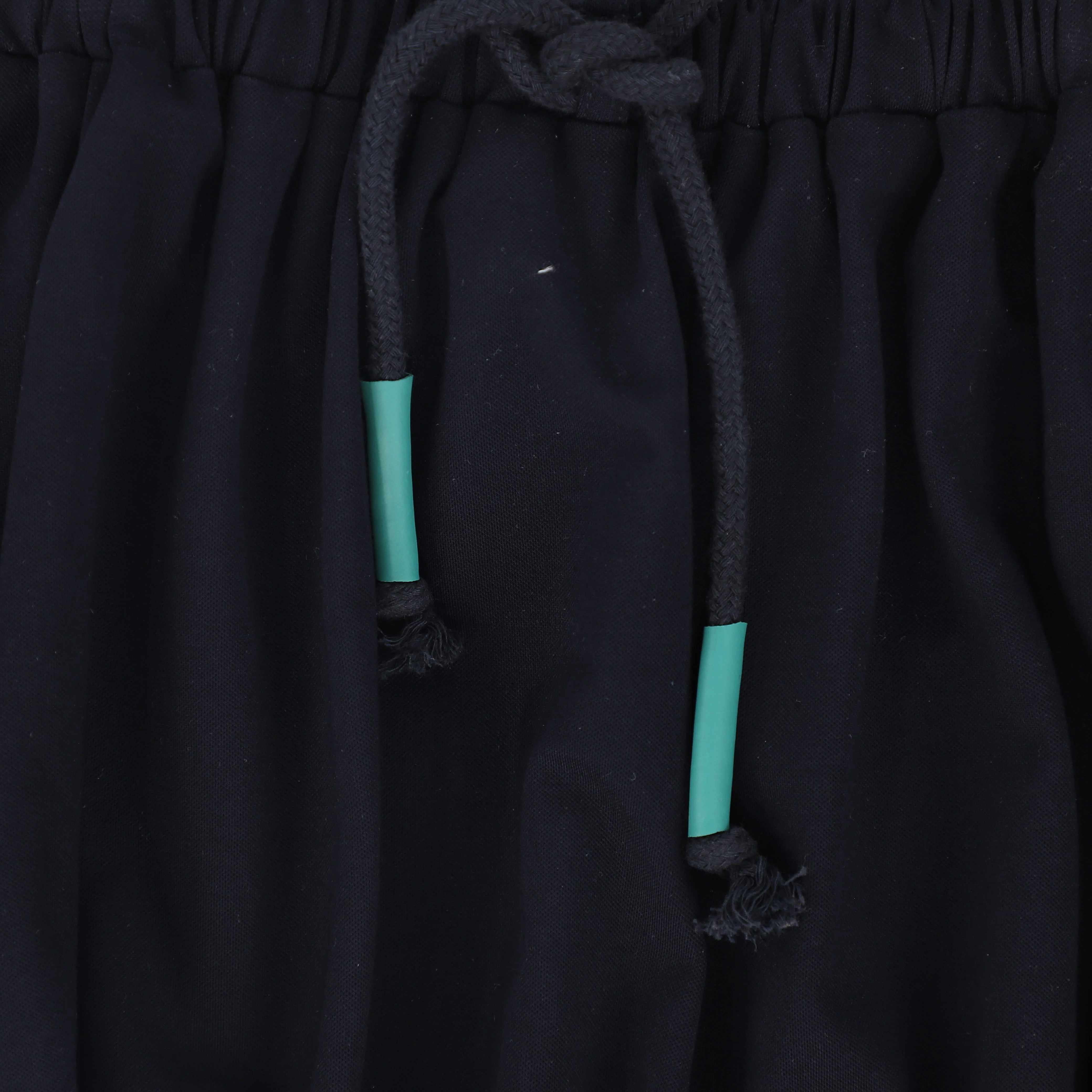 BAMBOO NAVY TRIM DRAWSTRING ROMPER [FINAL SALE] - Image 2