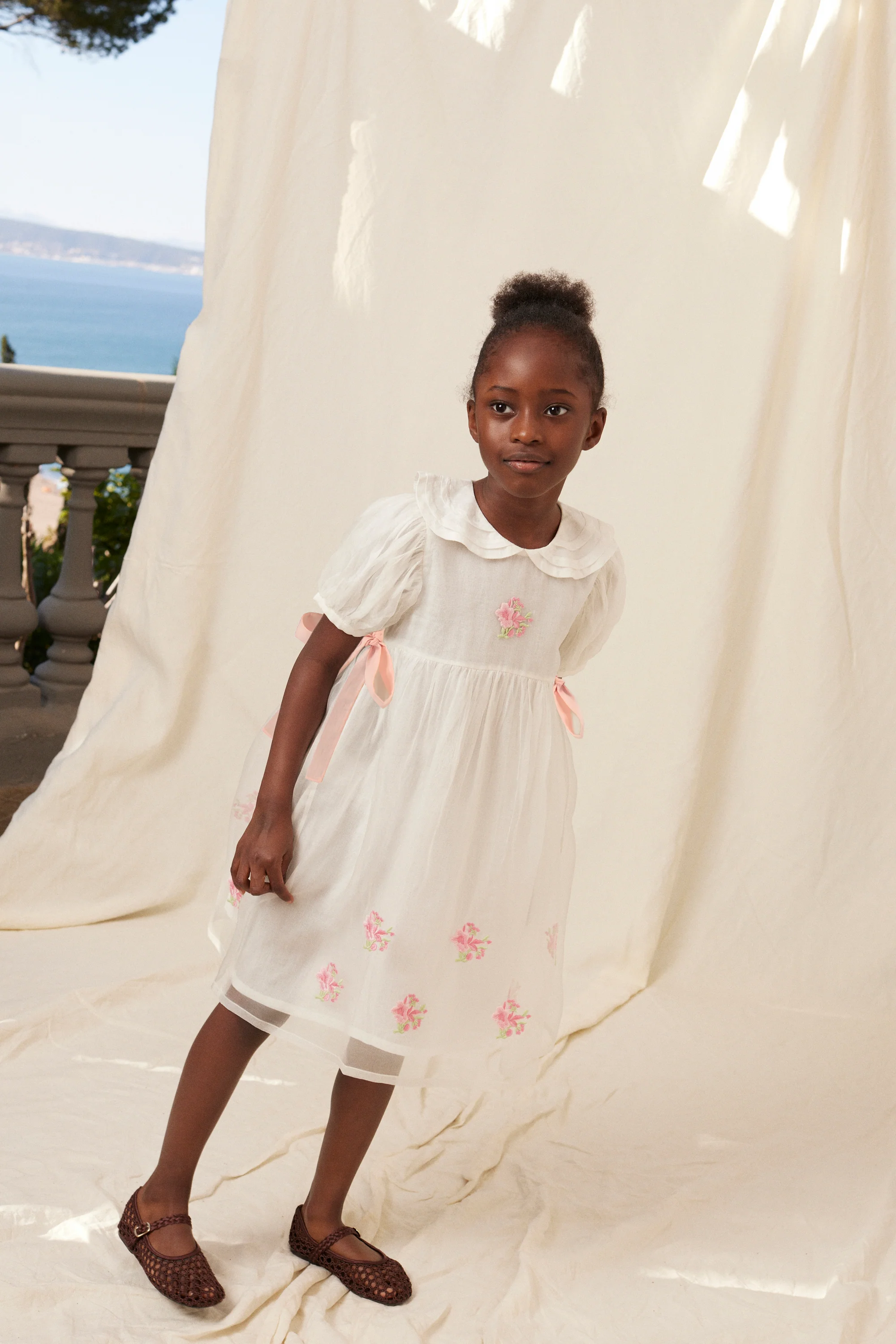 BEBE ORGANIC WHITE SILK PUFF SLEEVE BOW DRESS [FINAL SALE] - Image 2