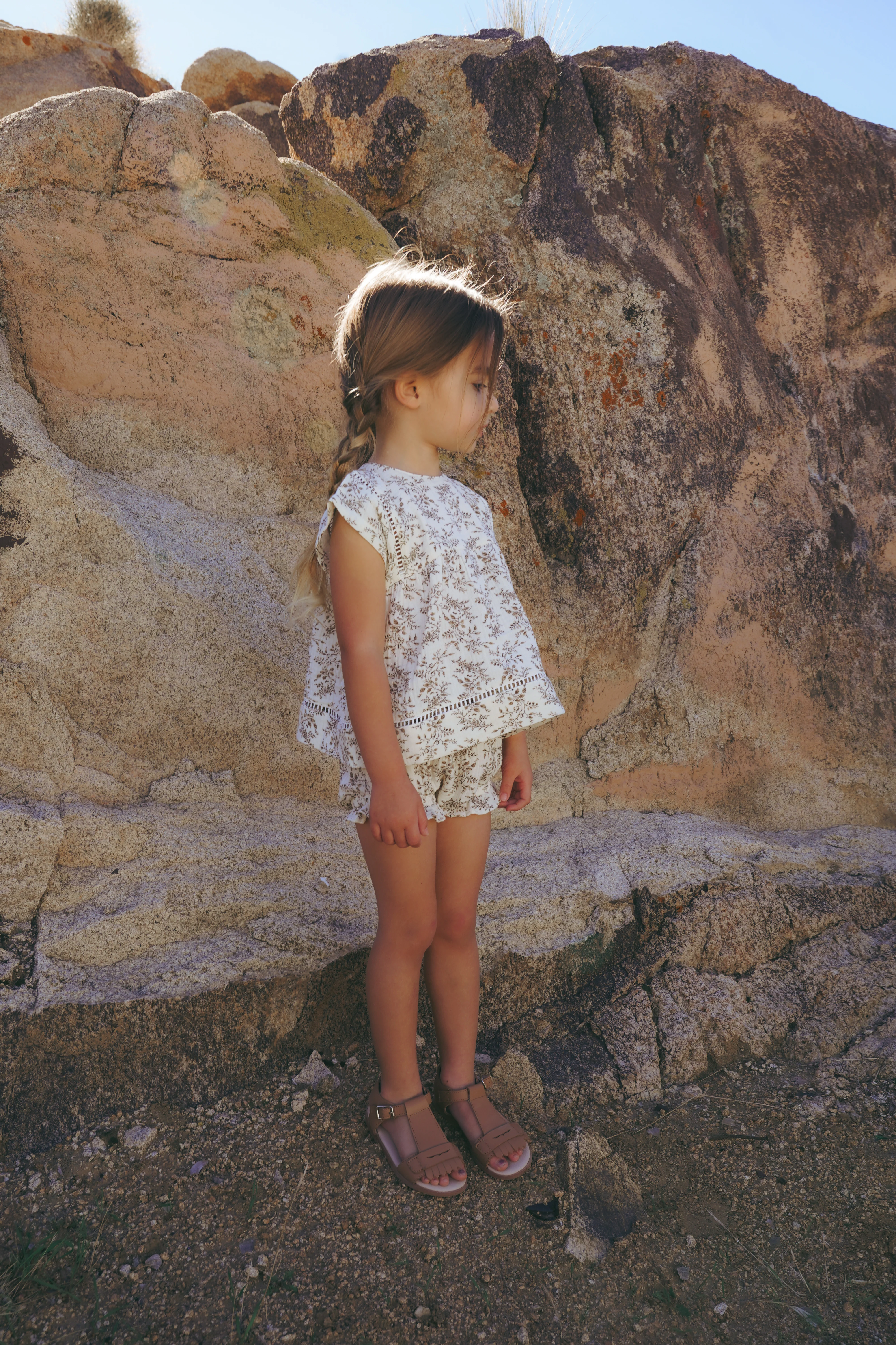 COCO BLANC TAN FLORAL BLOOMER SET [FINAL SALE] - Image 2