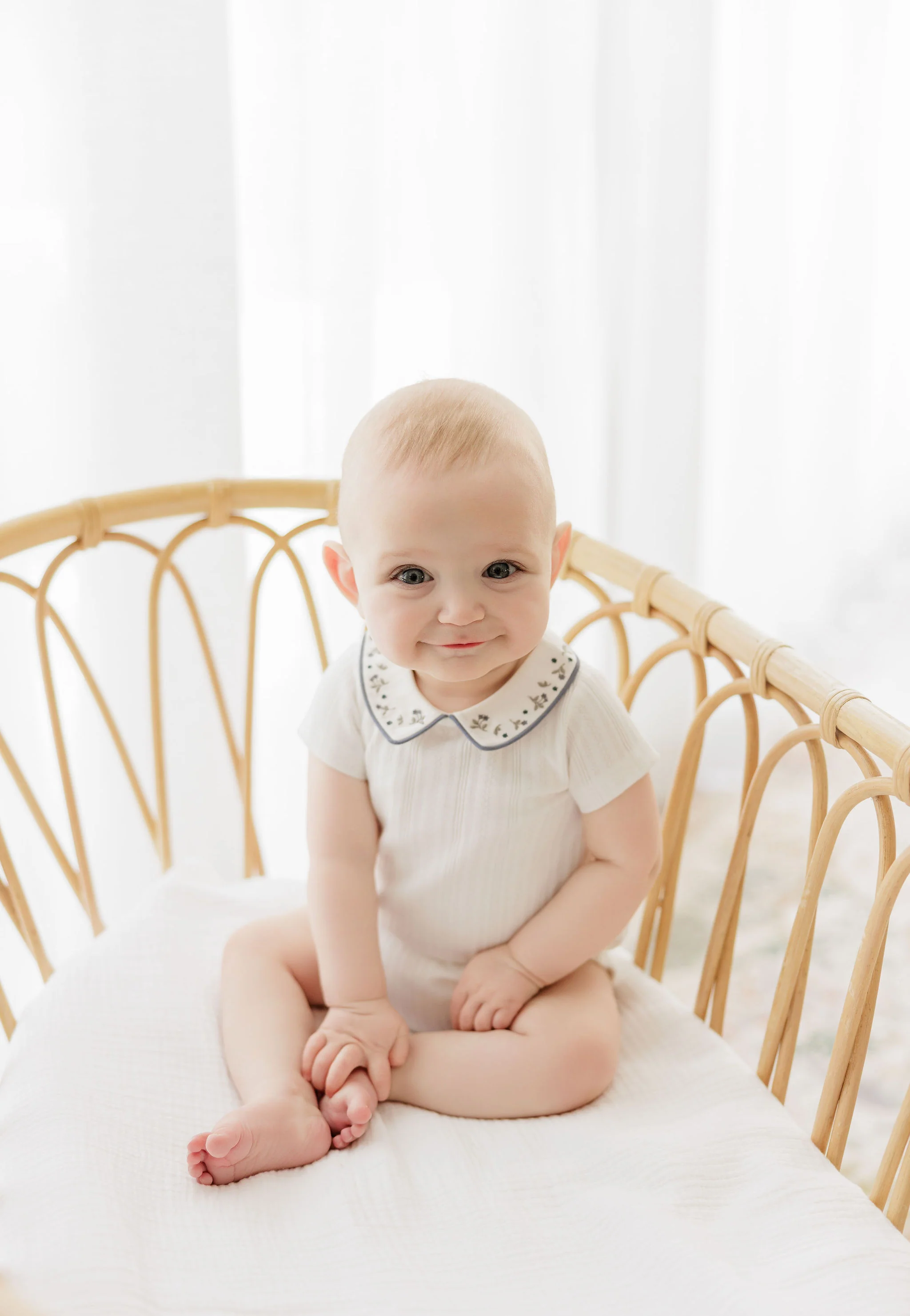 ELYS & CO IVORY/BLUE FLORAL EMBROIDERED ROMPER [FINAL SALE] - Image 2