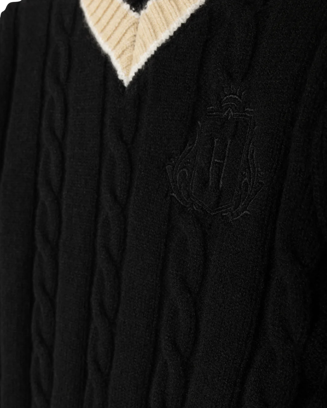 HARPER JAMES BLACK CHUNKY CABLE KNIT EMBLEM SWEATER SET [FINAL SALE] - Image 2