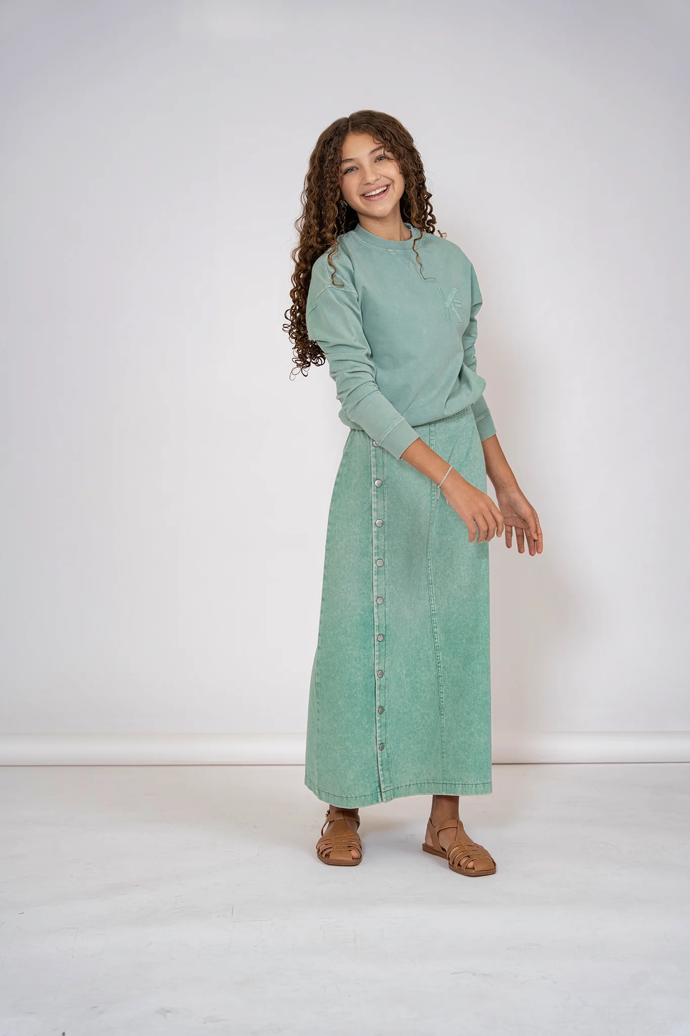 KIX MINT SIDE BUTTON MIDI SKIRT [FINAL SALE] - Image 2