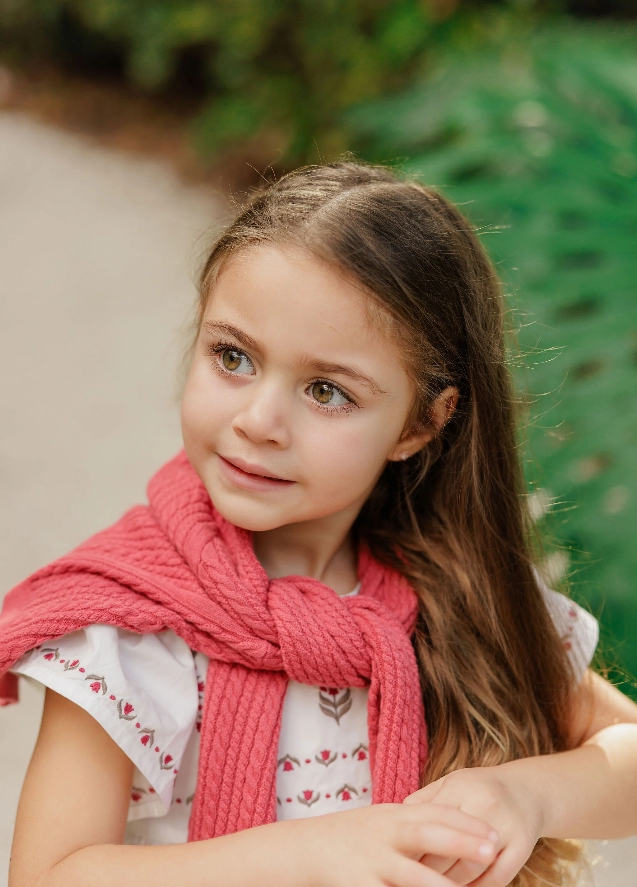 LOOMS BERRY EMBROIDERED TRIM CABLE KNIT CARDIGAN [FINAL SALE] - Image 2