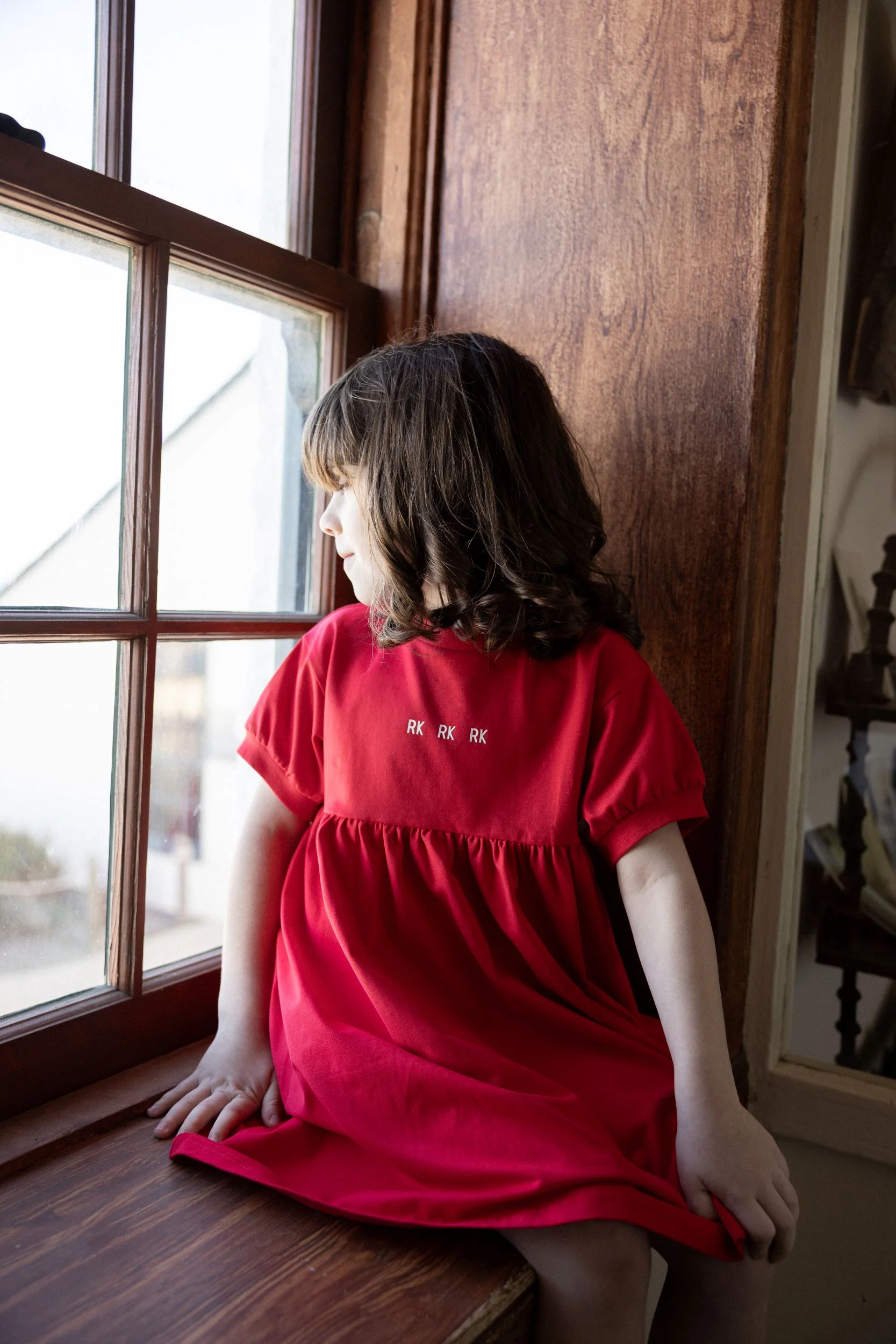 RETRO KID RED LOGO HIGH WAIST DRESS [FINAL SALE] - Image 2
