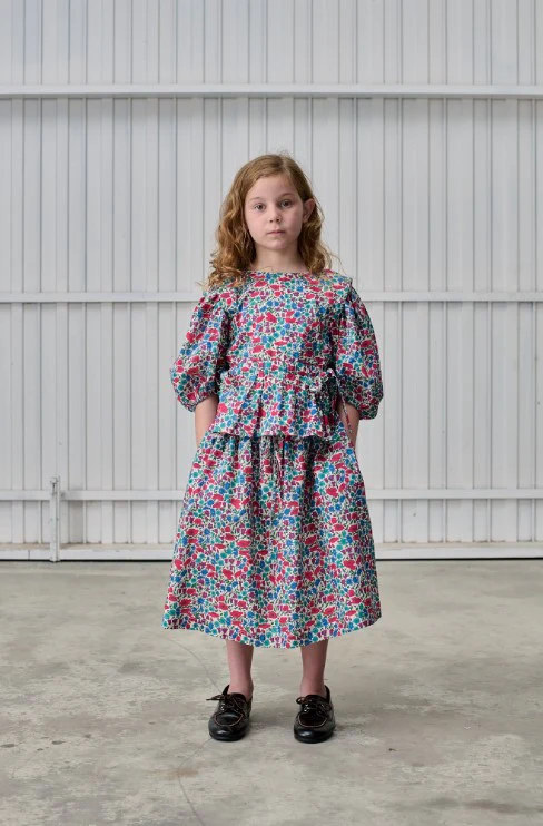 TANGERINE RED/BLUE FLORAL PUFF SLEEVE BLOUSE [FINAL SALE] - Image 2
