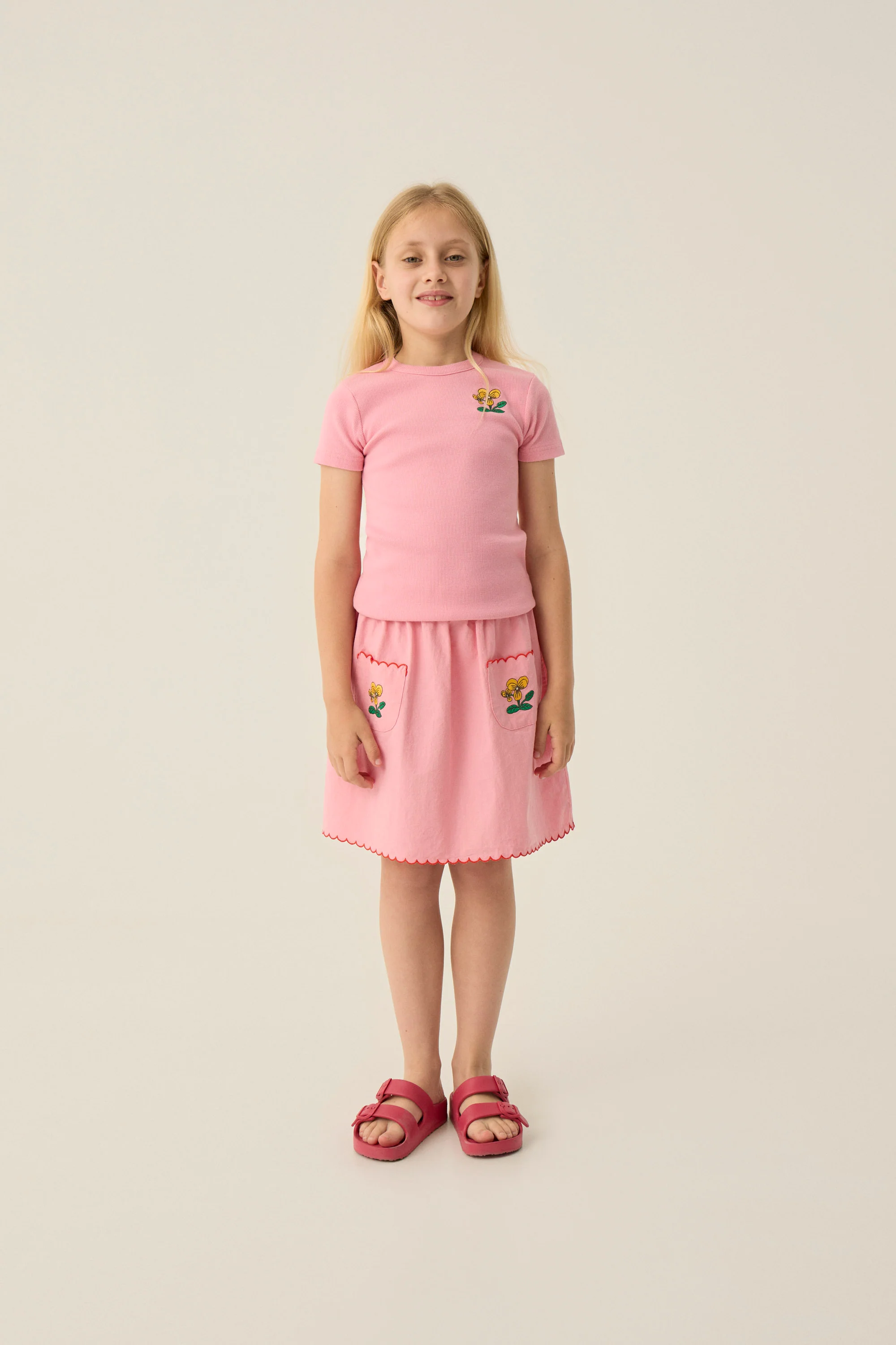 THE CAMPAMENTO PINK FLOWER PATCH SKIRT [FINAL SALE] - Image 2