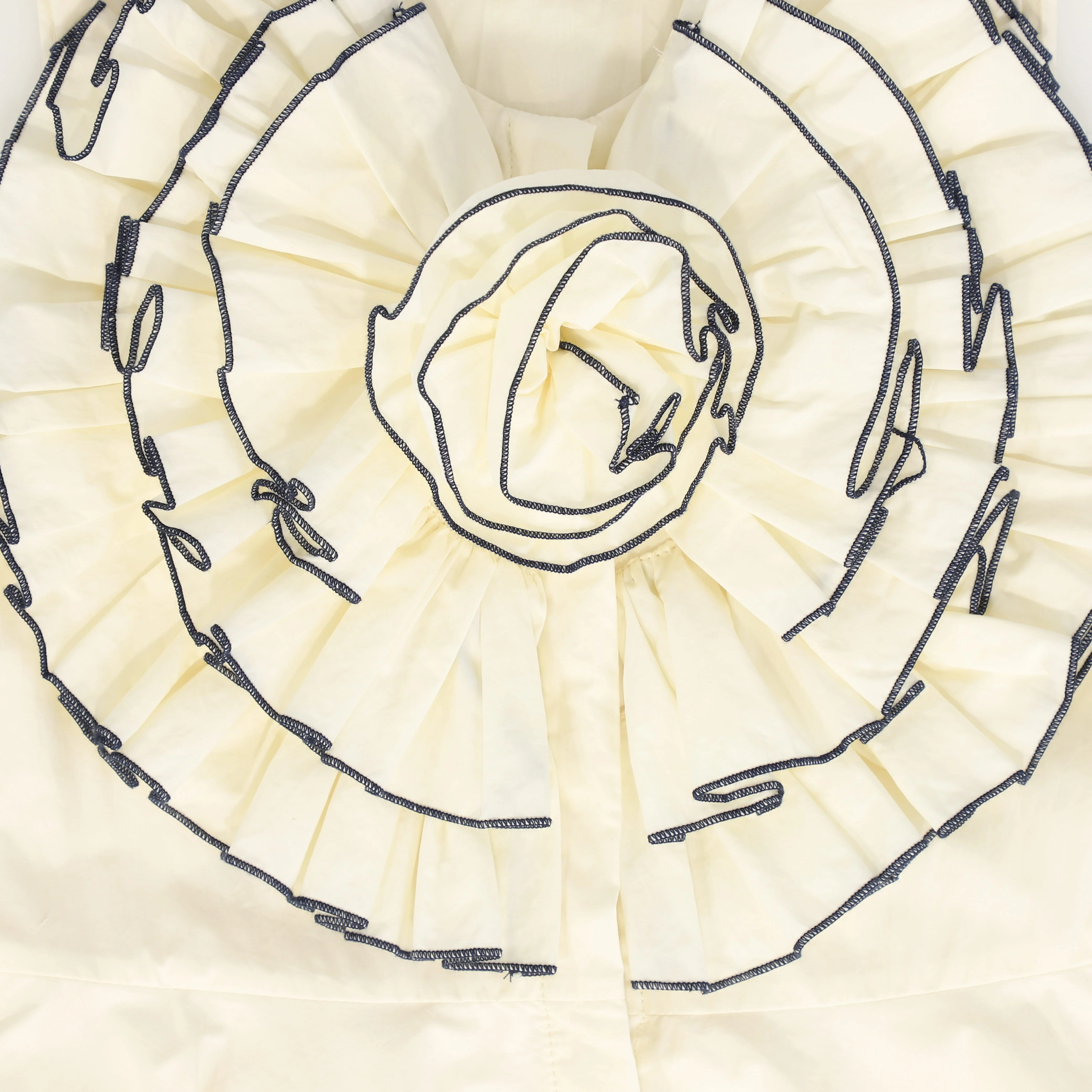 VALENTINA CREAM RUFFLED FLOWER DETAIL JUMPER [FINAL SALE] - Image 4