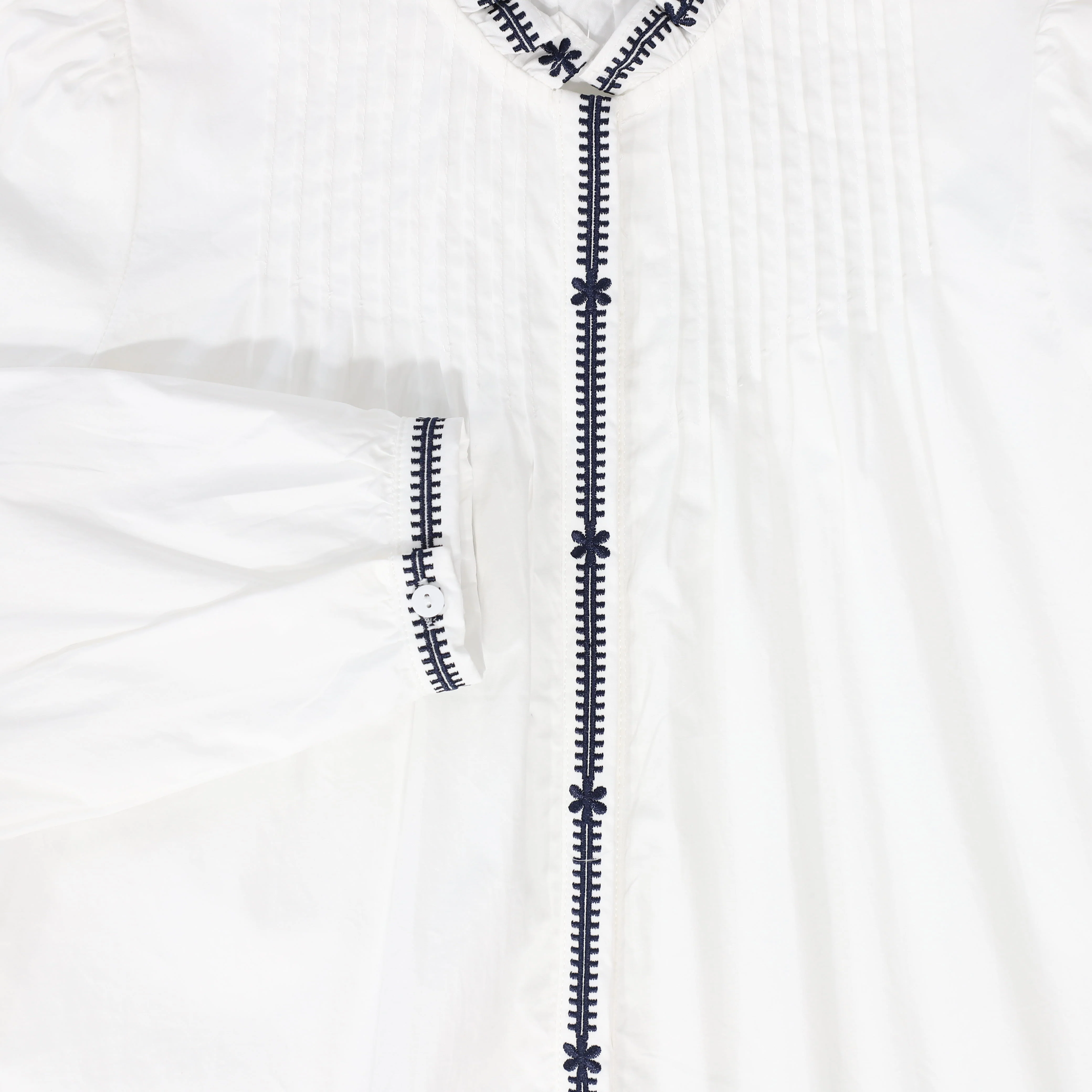 VALENTINA WHITE/NAVY EMBROIDERED TRIM BLOUSE [FINAL SALE] - Image 3