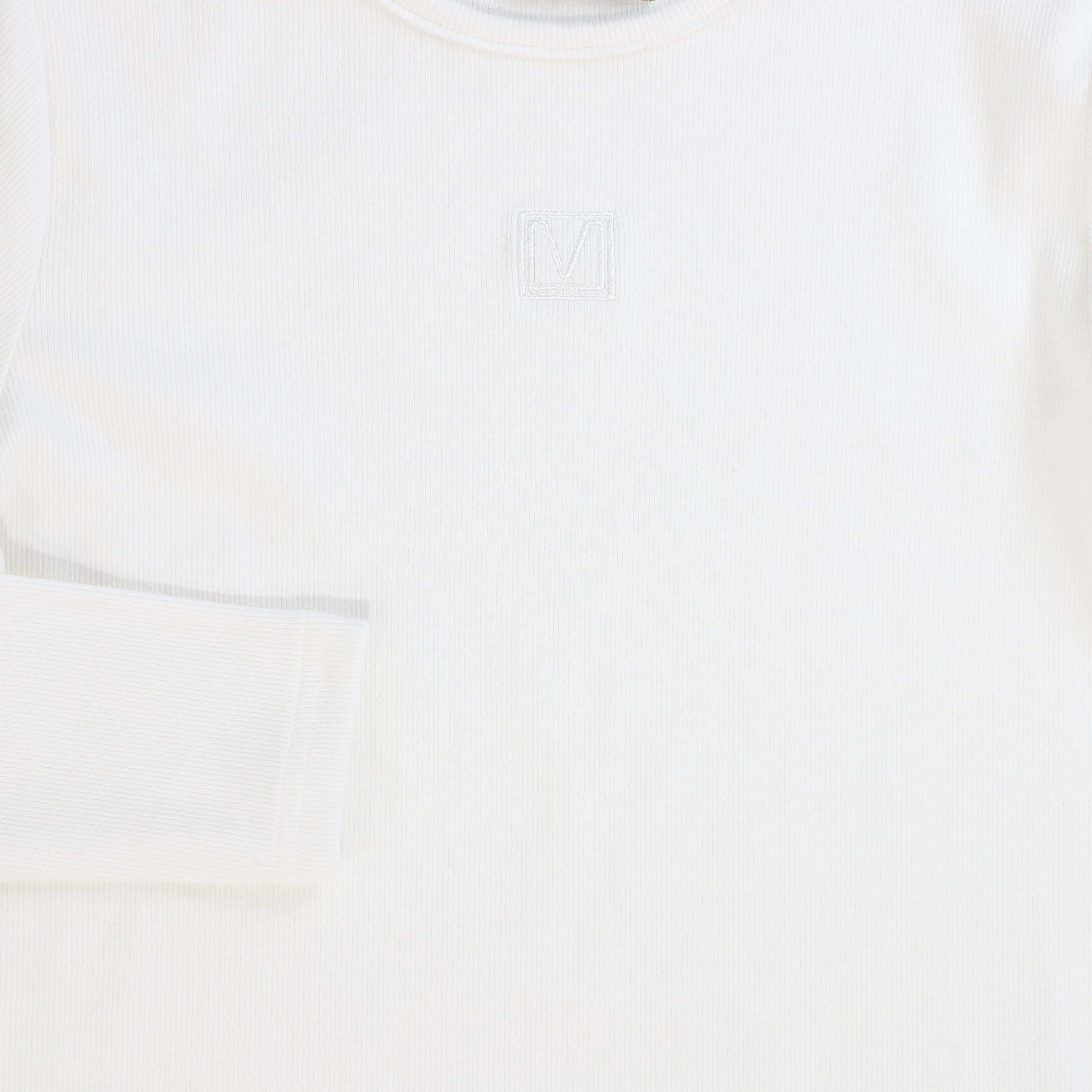 VALENTINA WHITE RIBBED LOGO PATCH T-SHIRT [FINAL SALE] - Image 3